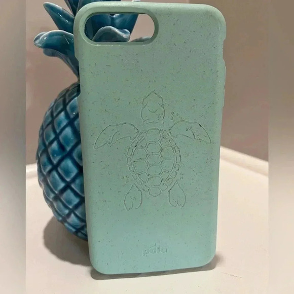 Pela Ocean Turquoise Turtle Edition iPhone 8 Plus Case - Picture 3 of 6